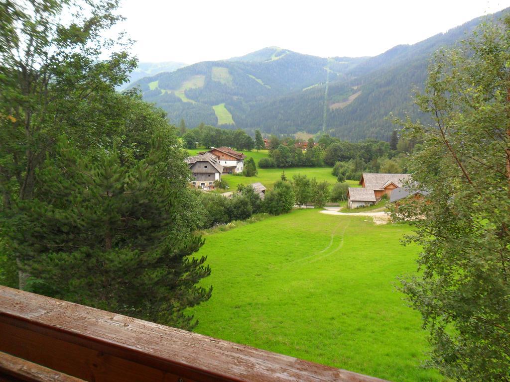 Ferienhaus Sara บาด ไคลน์เคิร์ชไฮม์ ภายนอก รูปภาพ