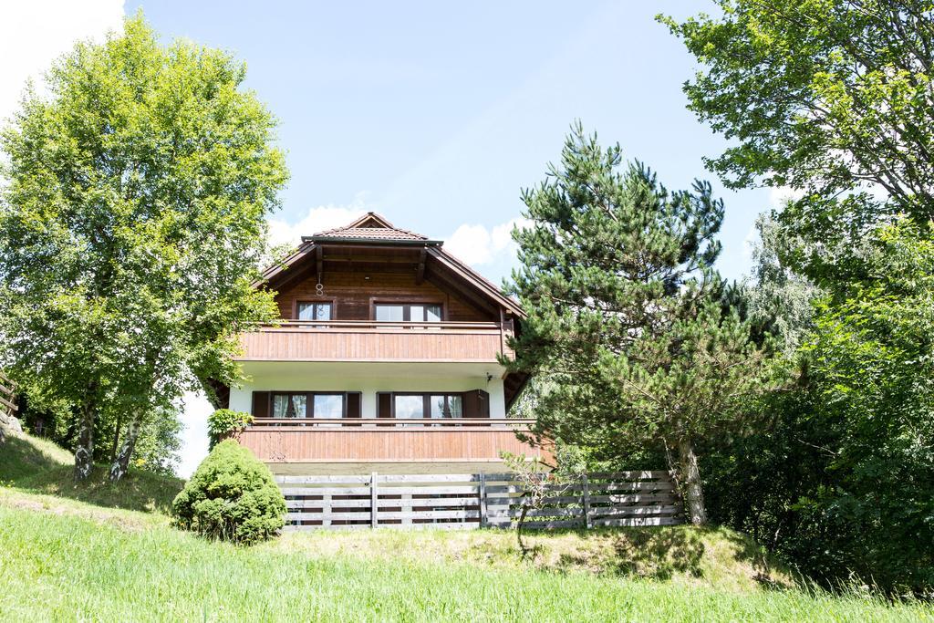 Ferienhaus Sara บาด ไคลน์เคิร์ชไฮม์ ภายนอก รูปภาพ